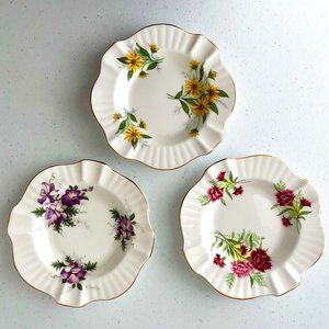 Vintage Set of 3 Royal Windsor Fine China Ashtray Trinket Ring Tea Bag Dish